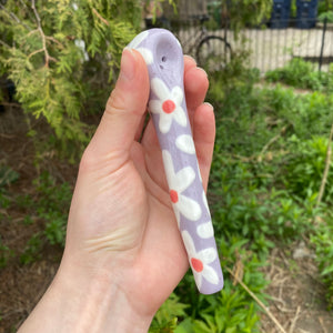 daisy spoon on lavender clay