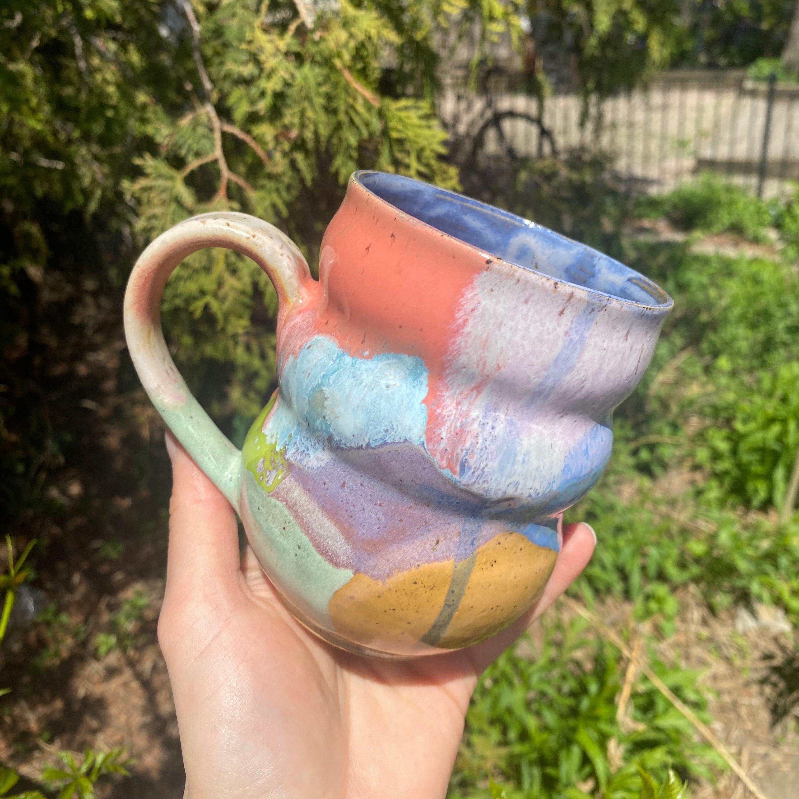 large glazy bubble mug