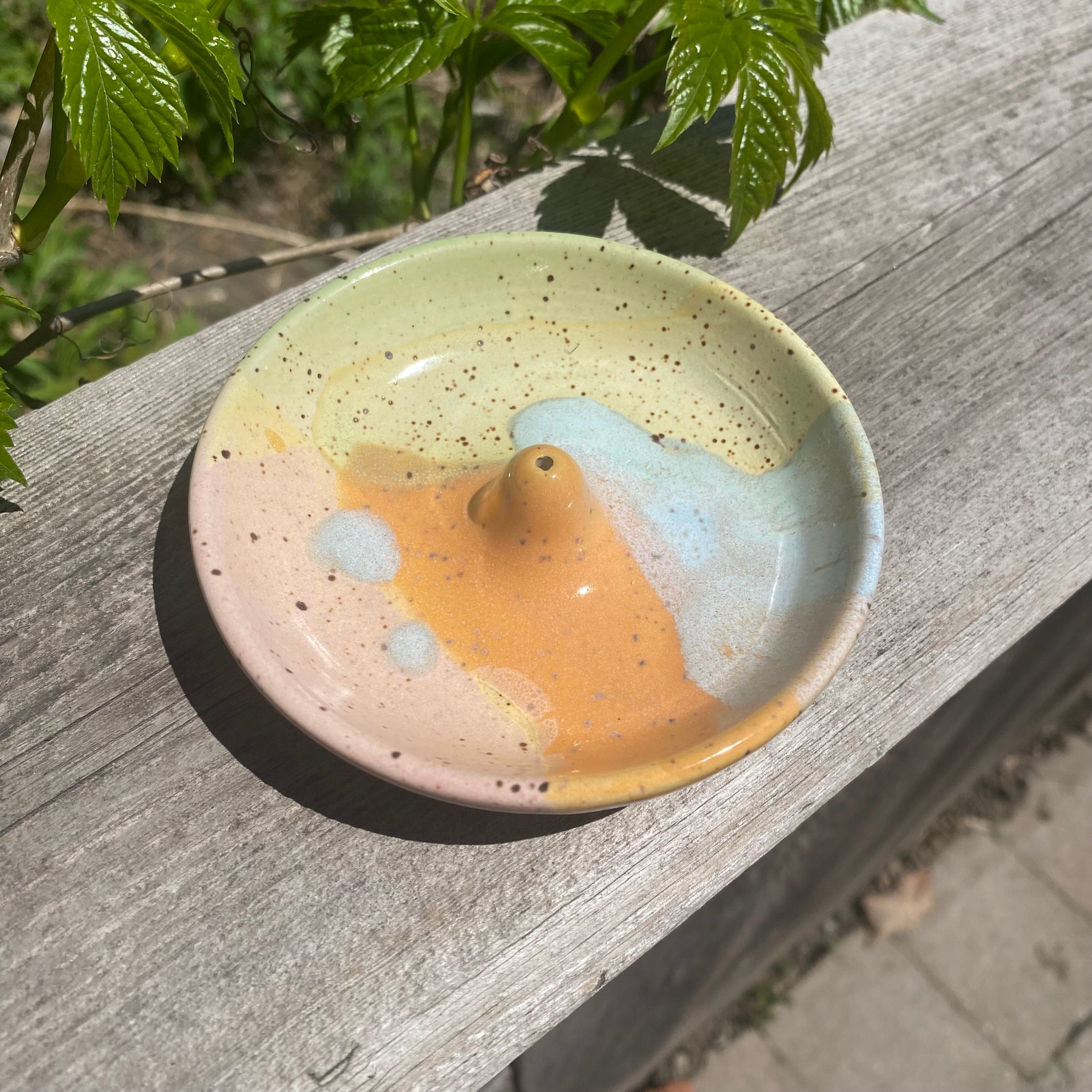 cotton candy incense dish